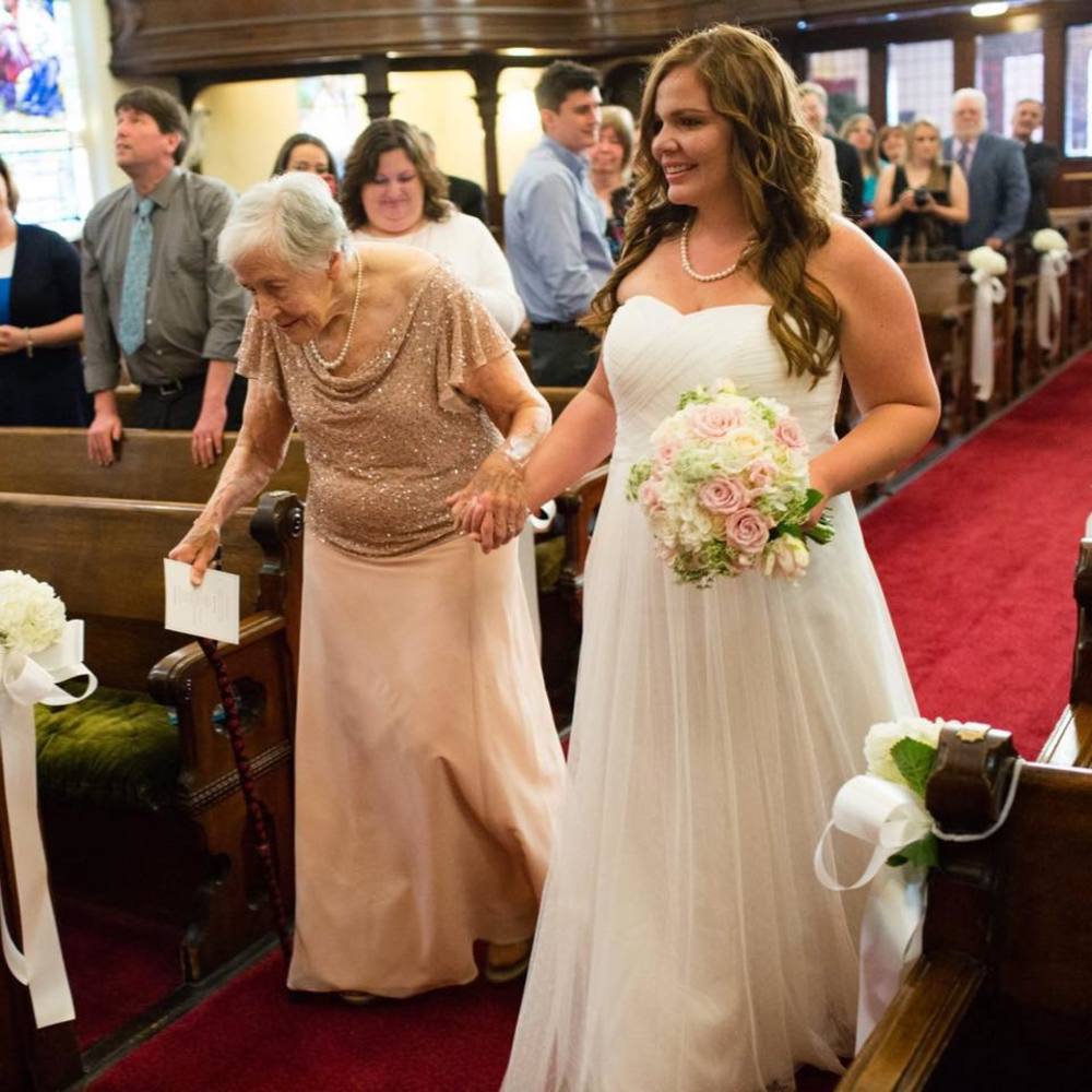 Meet your Posher, Cara